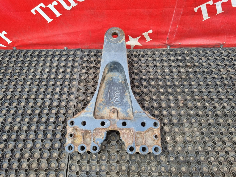 Кронштейн полурессоры задний