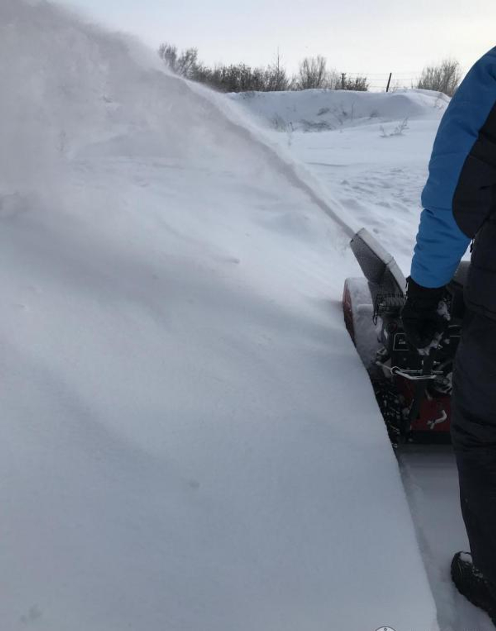 Снегоуборщик CANADIANA CL61900R