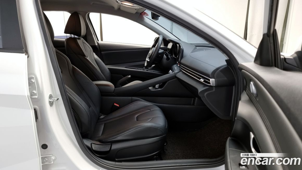 Hyundai Avante (CN7) 1.6 (06.2020)