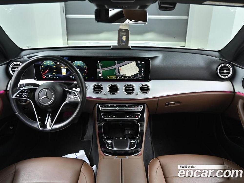 Mercedes-Benz E-Class W213 E250 Avangarde (06.2021)