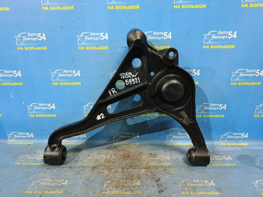 Рычаг передний правый SUZUKI ESCUDO 1997-2002