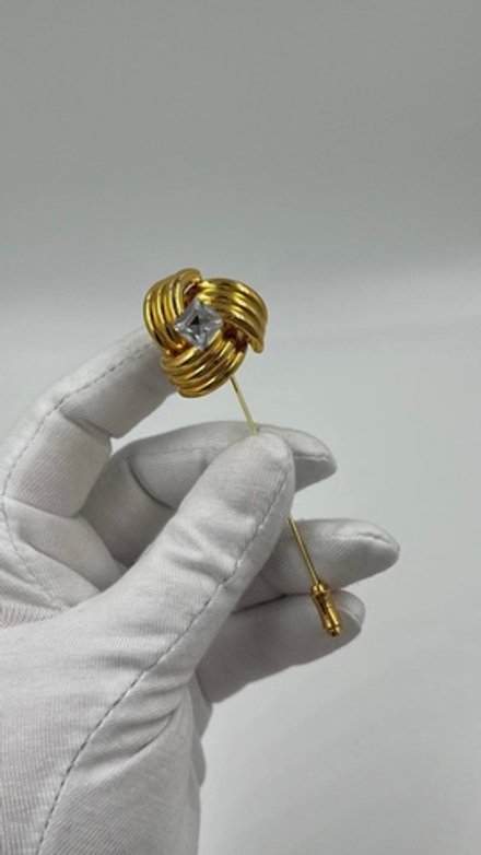 Брошь булавка с кристаллом