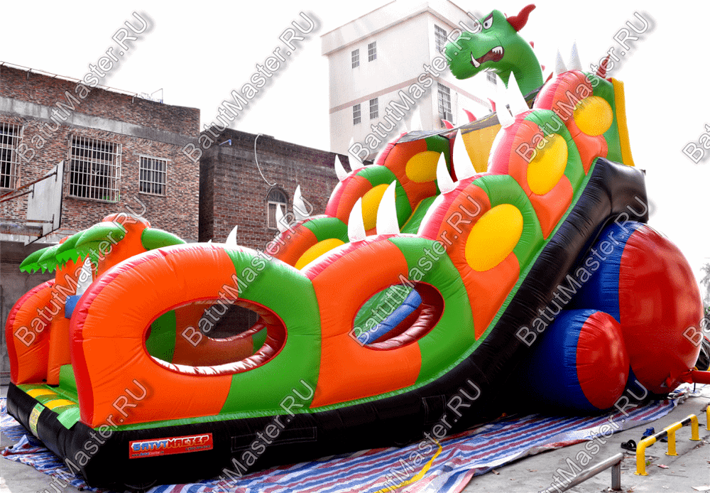 Батут-горка "Дракон 2", 10*5*8 м, с шипами