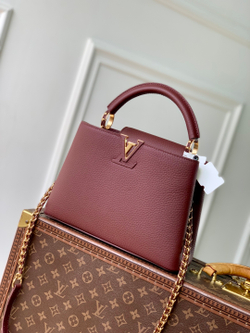 Louis Vuitton Capucines BB