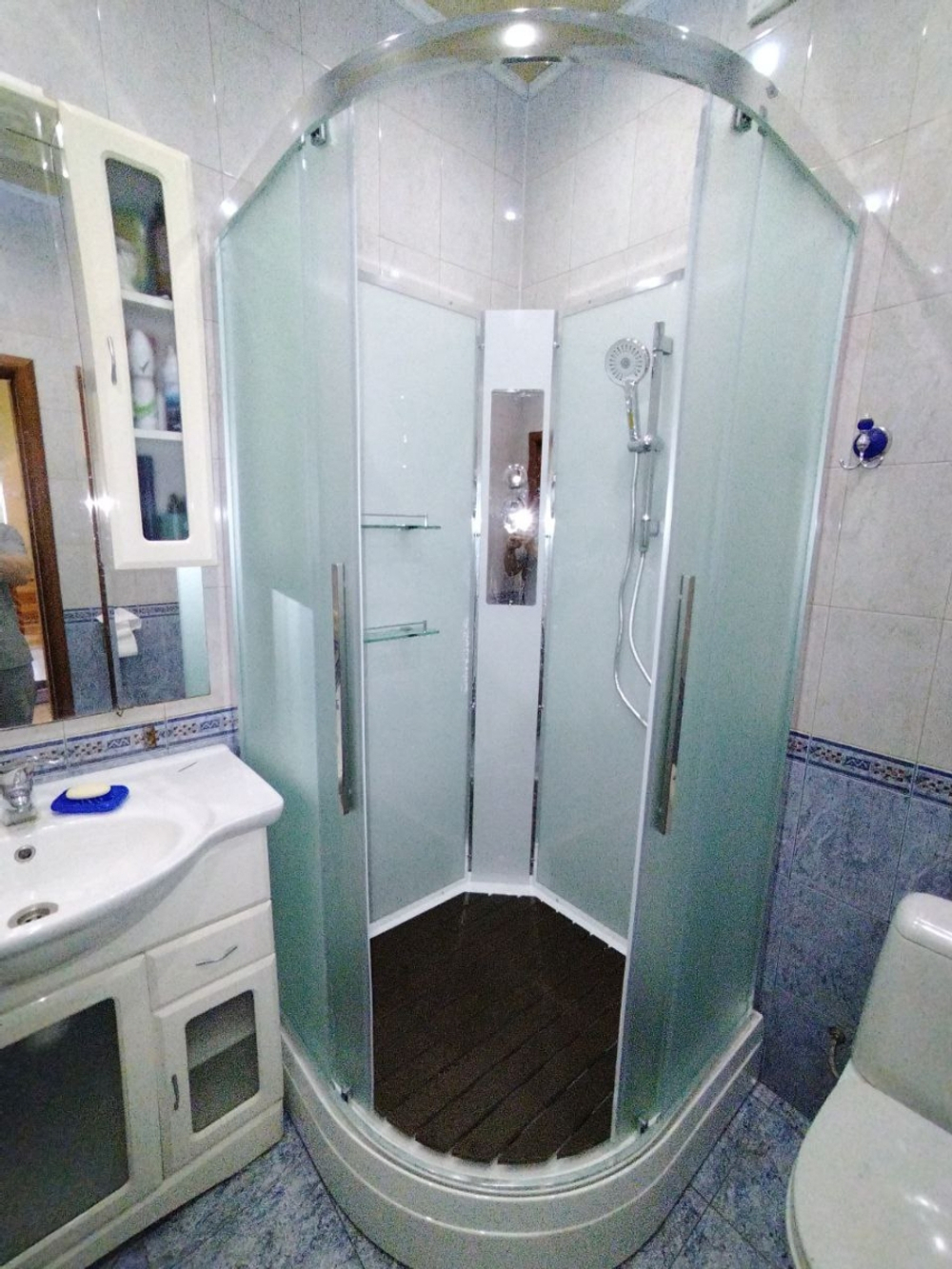 Душевая кабина AvaCan (АваКан) ЕМ2011Nnew с низким поддоном, 110х110х208