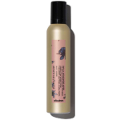 Мусс-объем для стойкой воздушной текстуры Davines More inside Invisible Volume Boosting Mousse 250 мл