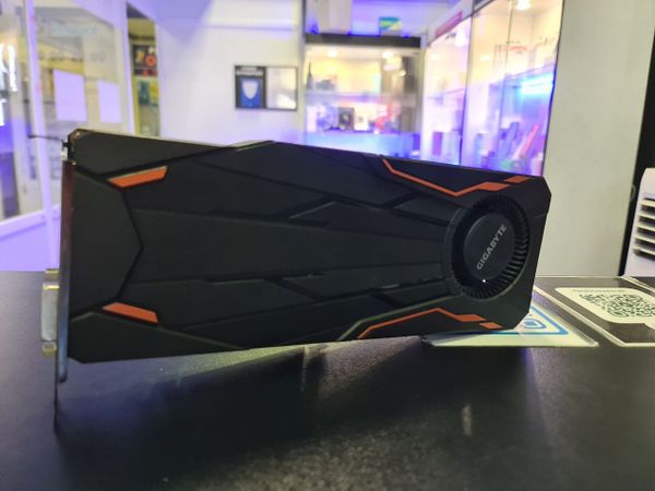Обслуживание видеокарты Gigabyte - чистка системы охлаждения