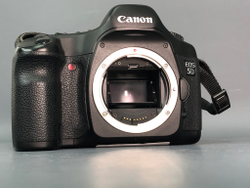 Canon EOS 5D