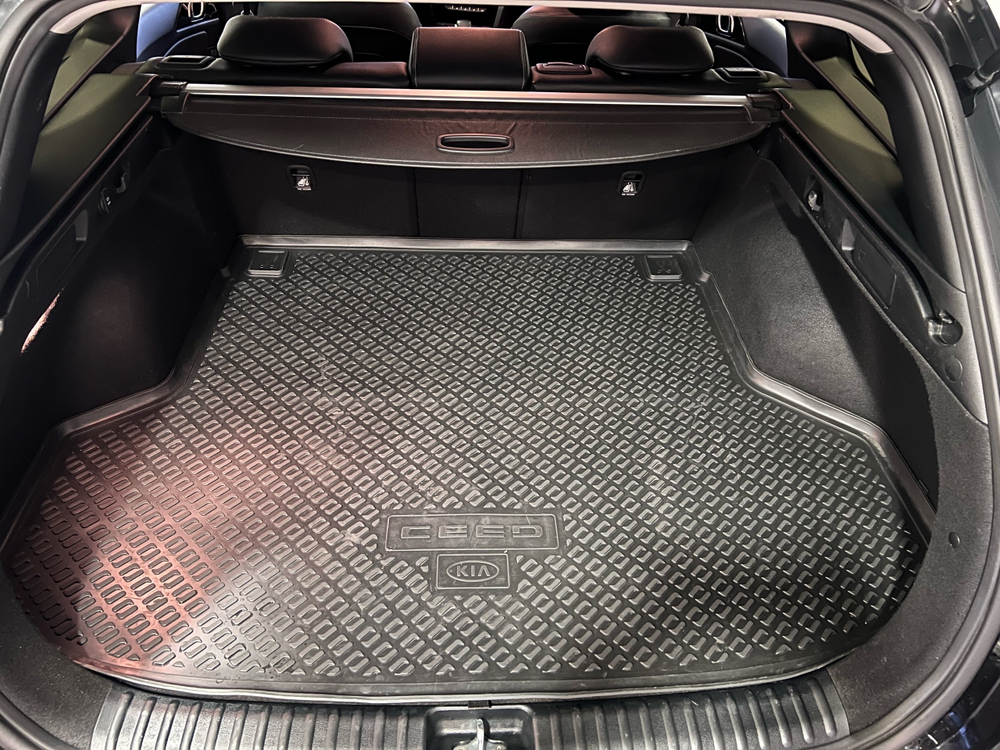 Kia Ceed, 2019 год