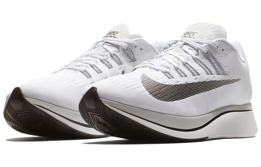 Кроссовки Nike Zoom Fly 1