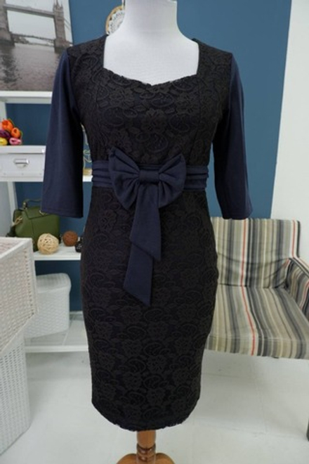 Платье с бантом 44 размер, новое