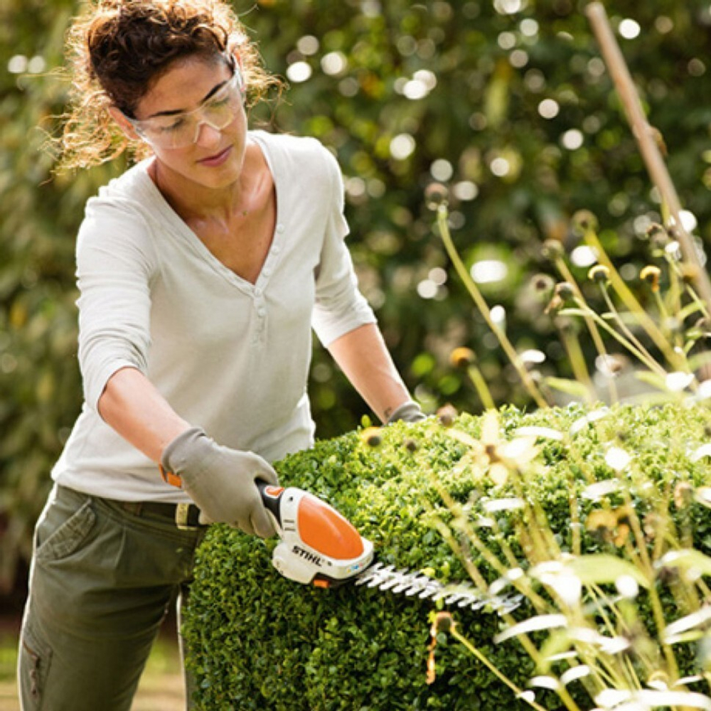 Аккумуляторные мотоножницы Stihl HSA 26