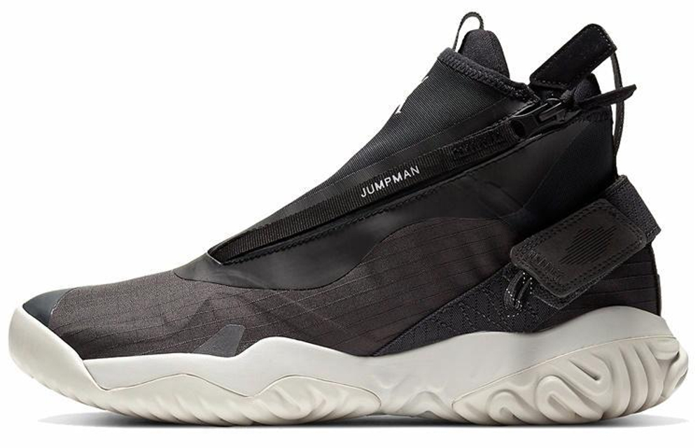 Кроссовки Jordan Proto React