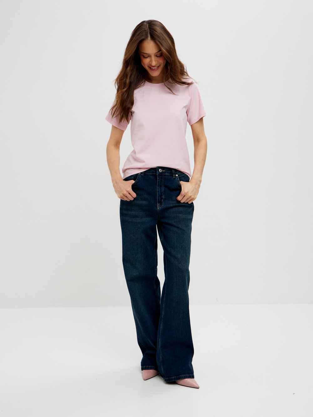 Прямые джинсы