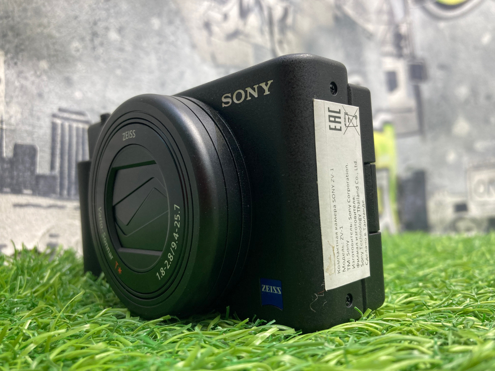 Sony ZV-1