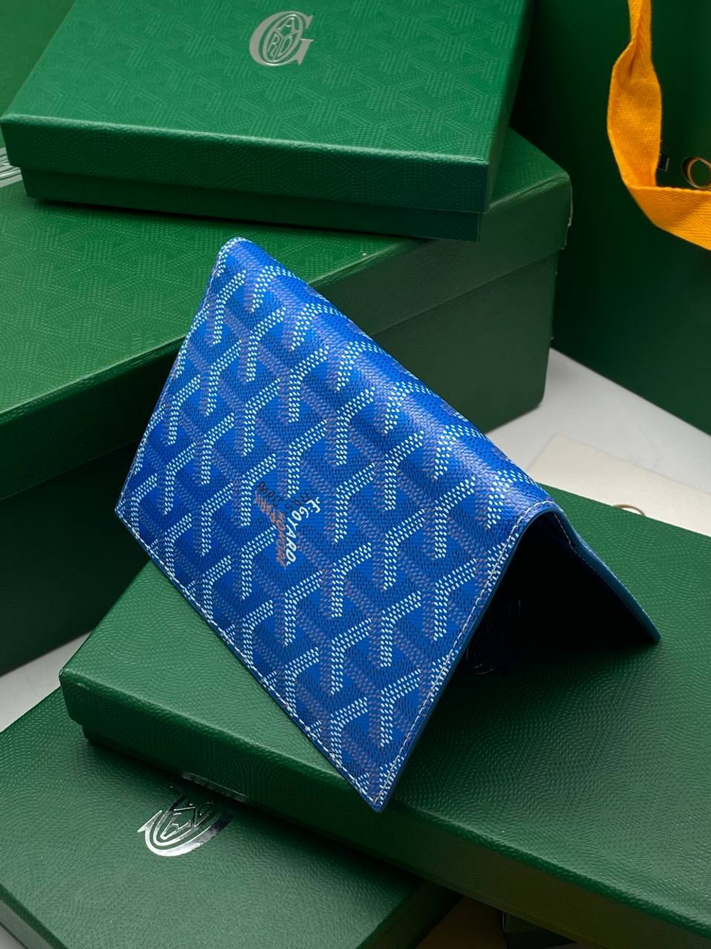 Обложка для паспорта Goyard