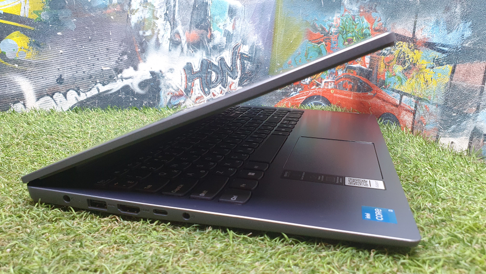 Ноутбук Lenovo i3-13/8Gb/FHD/IdeaPad Slim 3 15IRU8 82x7004bps/Windows 11