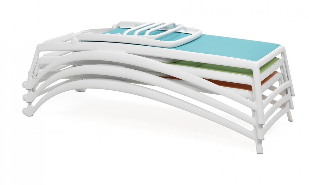 Шезлонг-лежак пластиковый Nardi Atlantico, белый, голубой