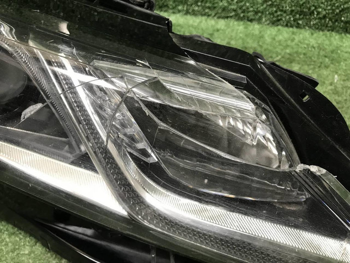 Фара правая Toyota Camry xv70 (17-нв) LED