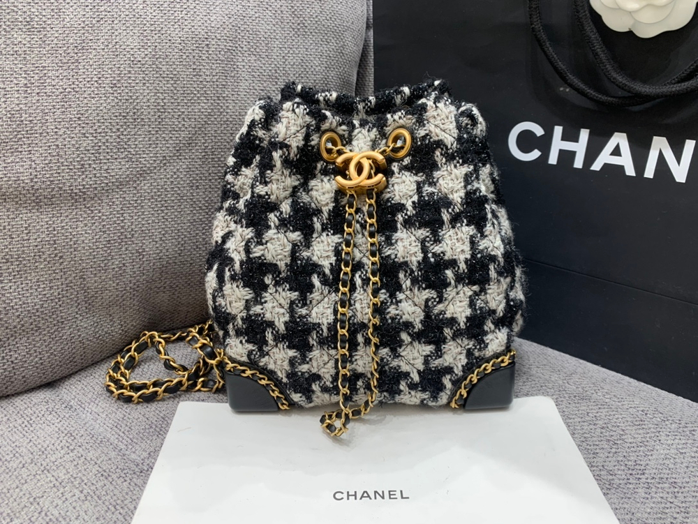 Chanel Bag 20 cm