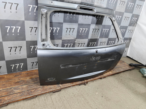 Крышка багажника Jeep Grand Cherokee (WH/WK) 04-10 Б/У Оригинал 55394517AF