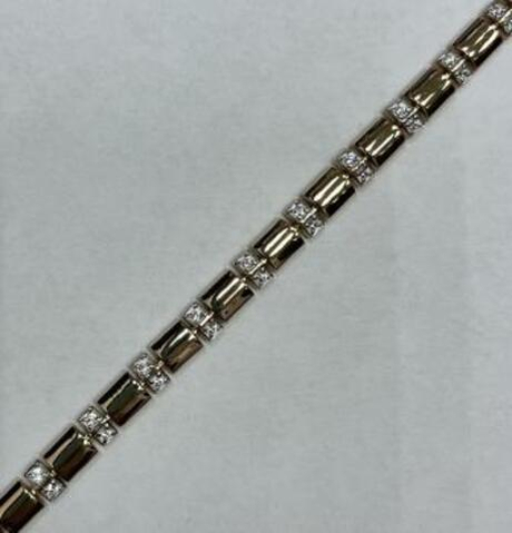 Браслет из золота с фианитами