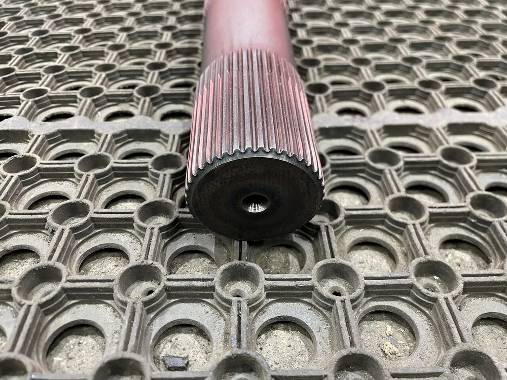 Полуось с блокировкой 2023г.