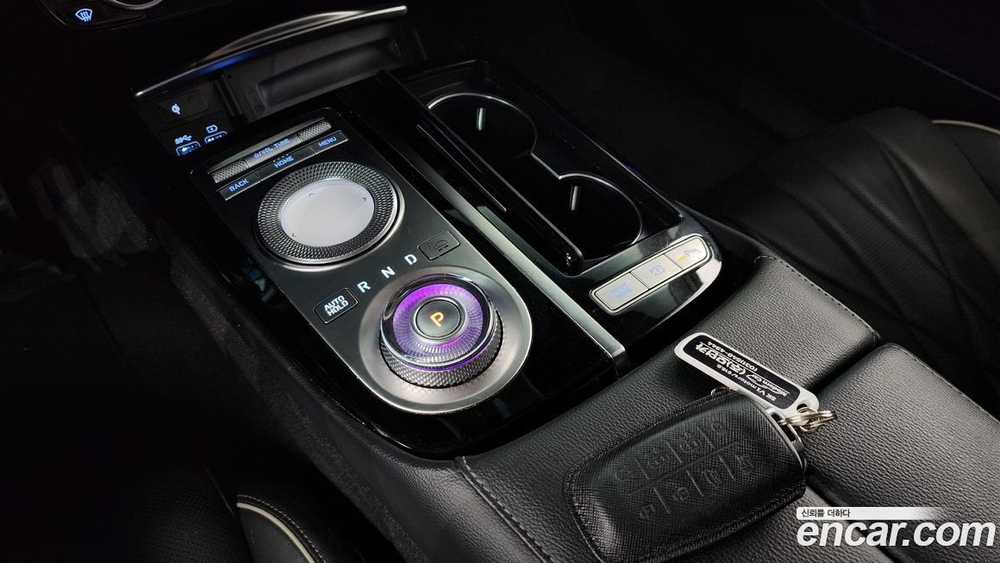 Genesis G80 (RG3) Бензин 2.5 Turbo AWD (05.2020)