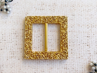 Пряжка, ш. 4 см.