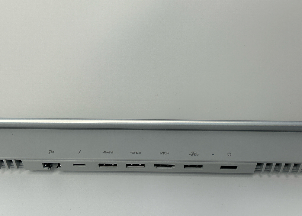 Ноутбук Lenovo Legion 5 15ITH6H (82JH001JRK) 15.6"/Intel Core i7-11800H/RAM 16GB/SSD 512TB/NVIDIA RTX 3070 8GB/1920*1080/IPS/Windows 11/Подсветка кл-ры: LED/белый. Состояние: B1