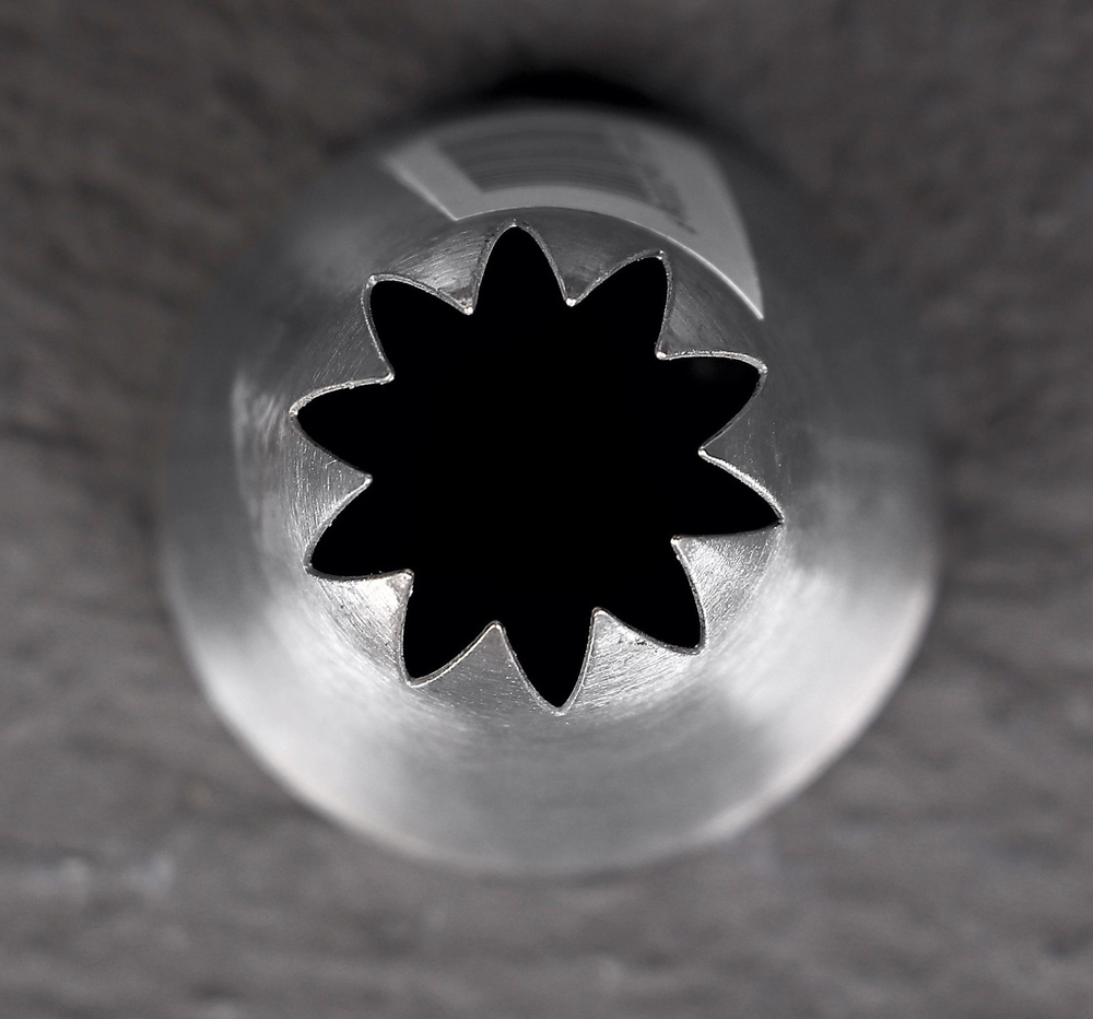 Насадка кондитерская «Закрытая звезда», d=3,4 см, выход 1,2 см, нержавеющая сталь