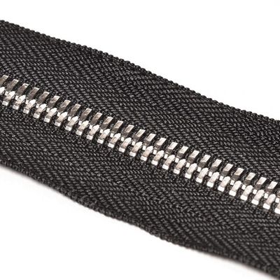 Молния - рулон №8 Judson, метал., усиленная, светлый никель/черная