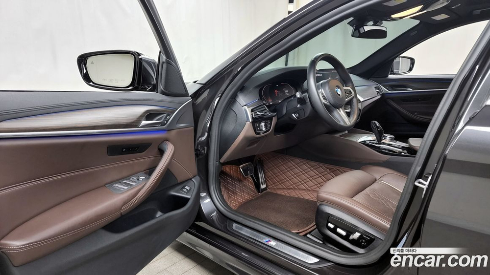 BMW 5 Series (G30) 530i M Sports Plus (12.2019)