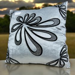 Декор подушка ВОСТОК 55/55