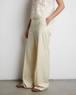 Брюки из шерсти молочный