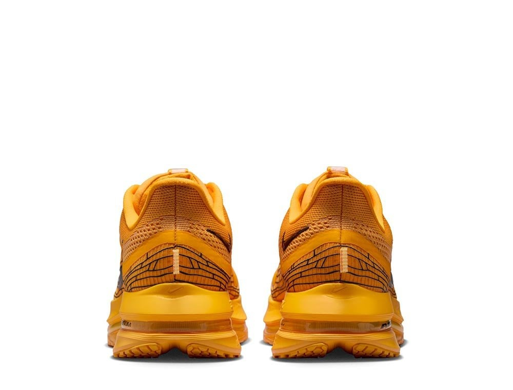 Кроссовки для бега мужские Nike PegasusPremium Modern Mayfly M Желто-Черный