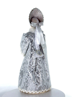 Фарфоровая кукла коллекционная Снегурочка с муфтой. Новогодняя игрушка под ёлку ручной работы