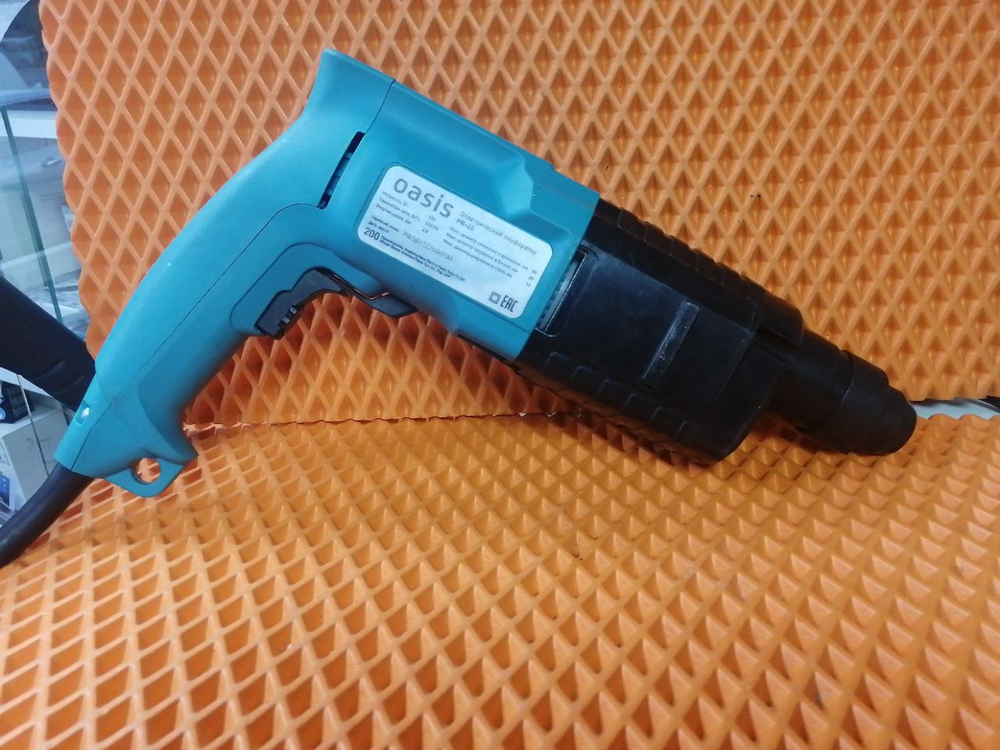 Электрический перфоратор Oasis PR-65