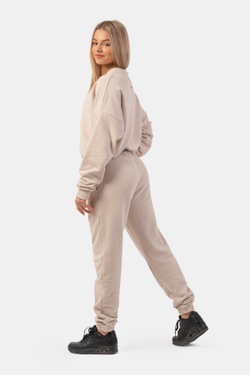 Женские штаны Nebbia Iconic Mid-Waist Sweatpants with elastic “N” waistband 408 Cream