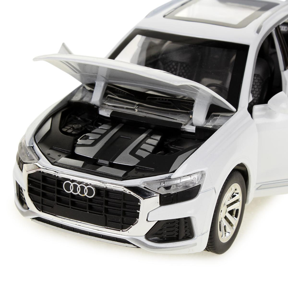 Модель ин. мет. "Внедорожник" 21см, свет-звук , двери, белый, коробка CZ114-R (Технопарк)