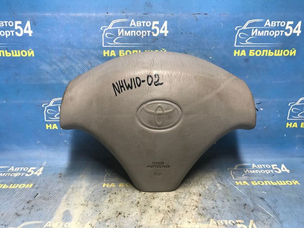 Подушка безопасности водительская TOYOTA PRIUS 1999