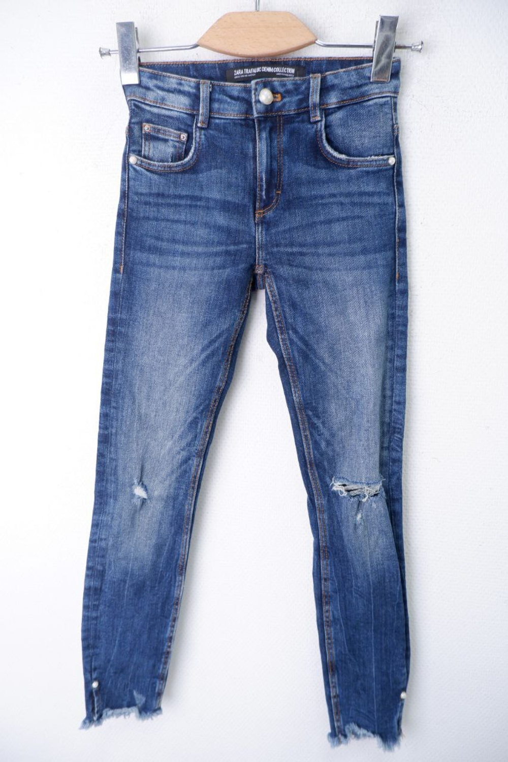 Джинсы Zara стильные 38 размер