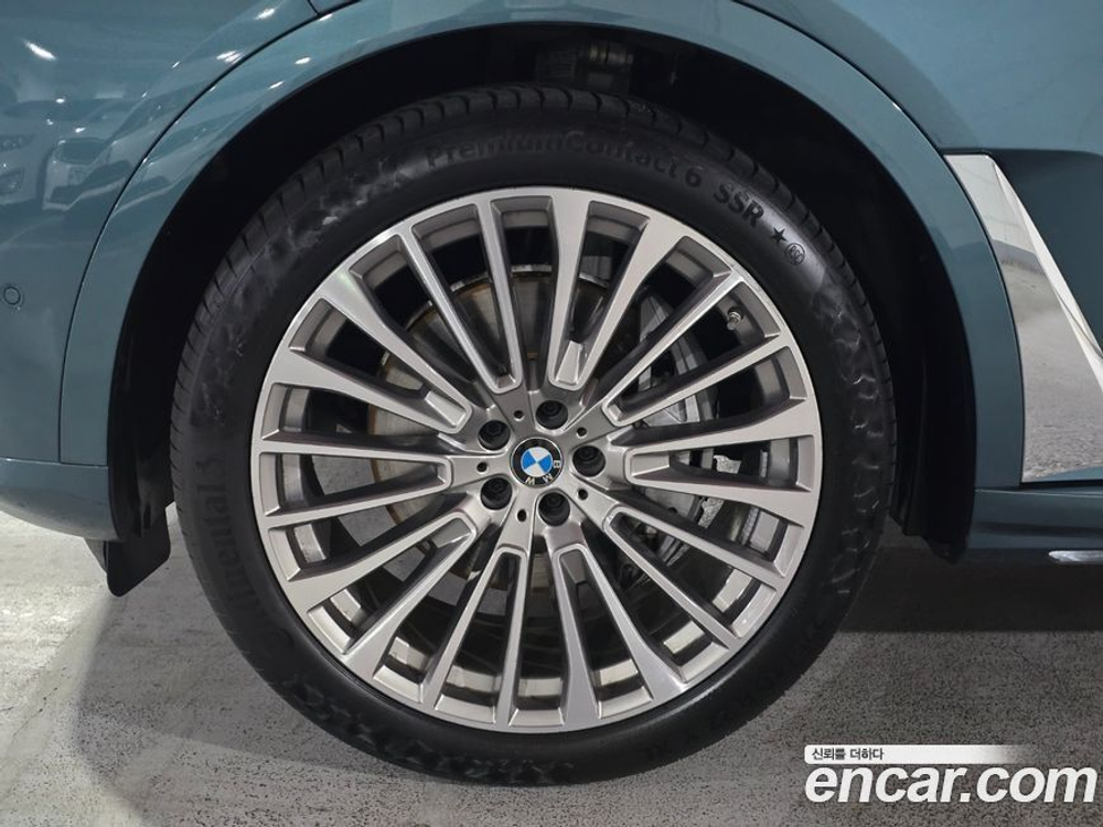 BMW X7 (G07) xDrive 40d Design Pure Excellence 6-и местный (06.2023)