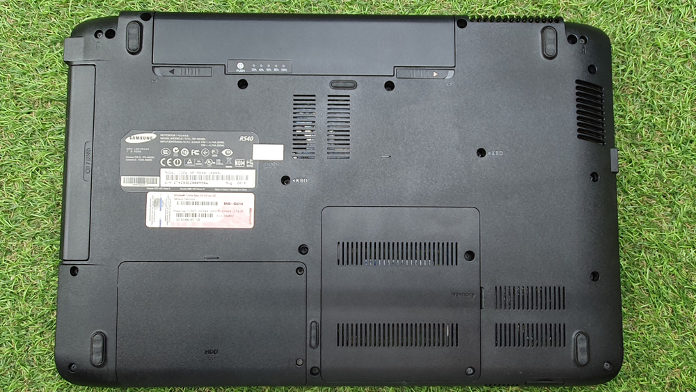 Ноутбук Samsung i5/4Gb/HDD 250 Gb