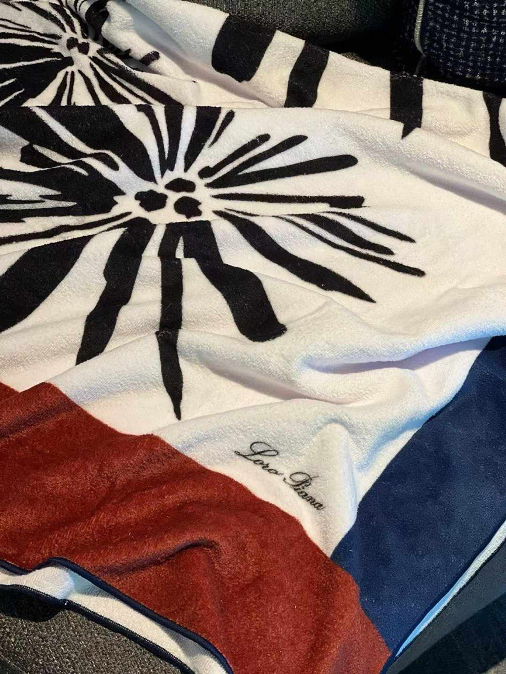 Полотенце Loro Piana 160х85 см