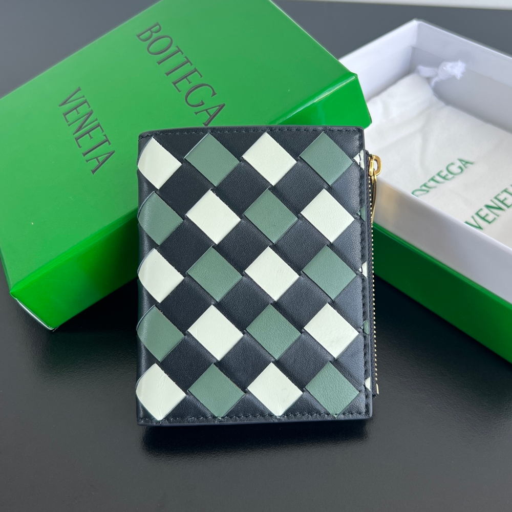Bottega Veneta Small Intrecciato Bi-Fold Zip Wallet