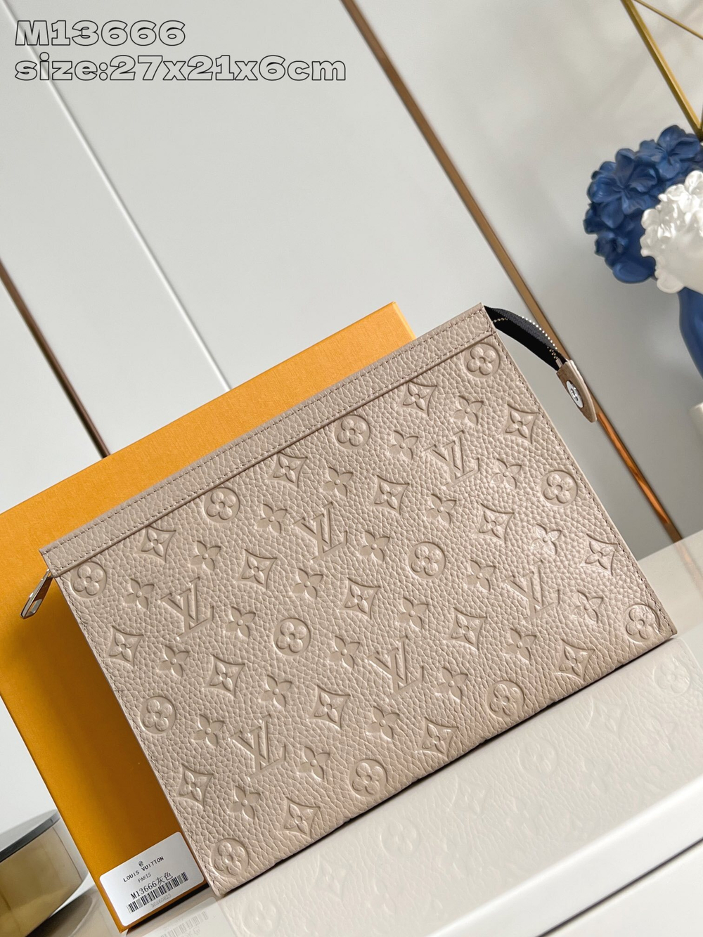 Louis Vuitton Pochette Voyage MM