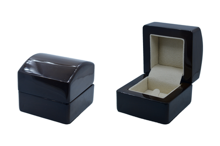 Футляр под кольцо (коричневый, дерево глянец)