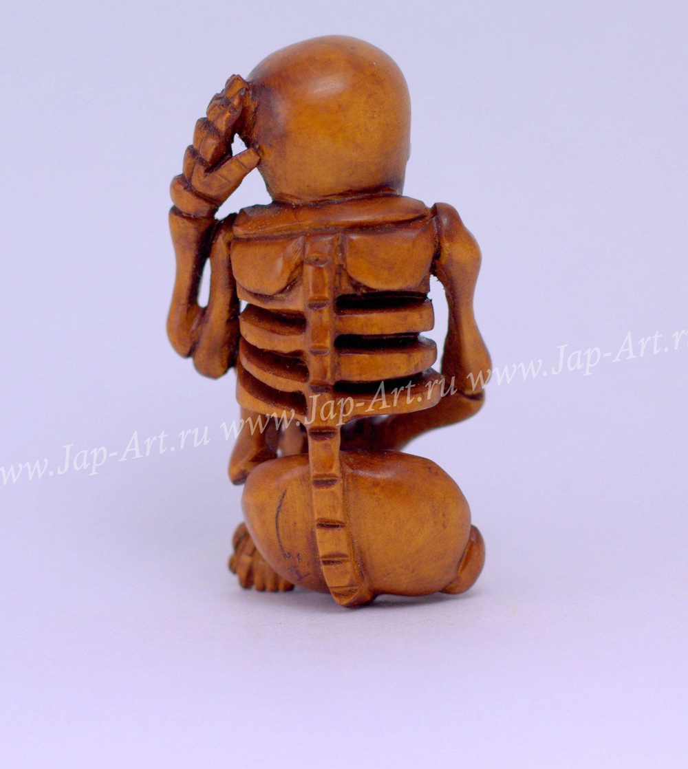 Нэцкэ Скелет