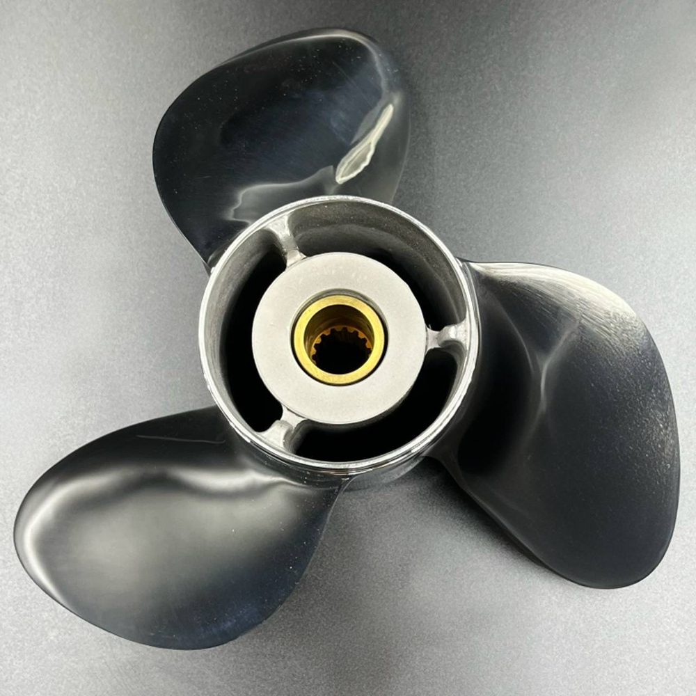 Гребной винт Yamaha 60-140, F70-F130  Stella Plus (3x13 1/2x19) (Сталь) (Polastorm)